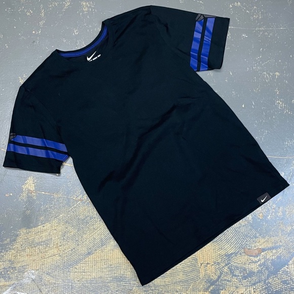 Nike Kobe Bryant 24 Shirt 779227-010 Mamba - Picture 2 of 10